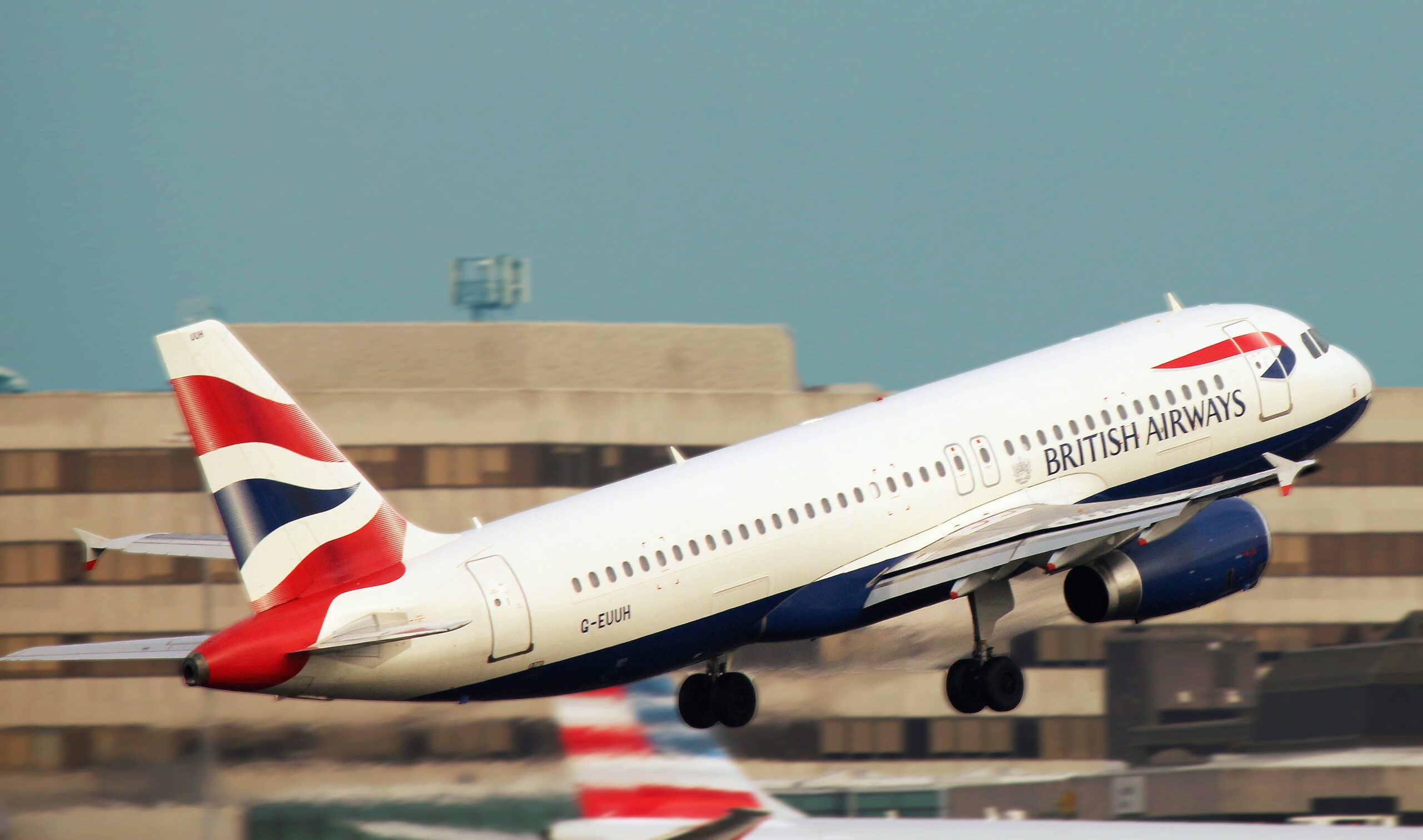 what airlines fly from boston to barcelona spain
