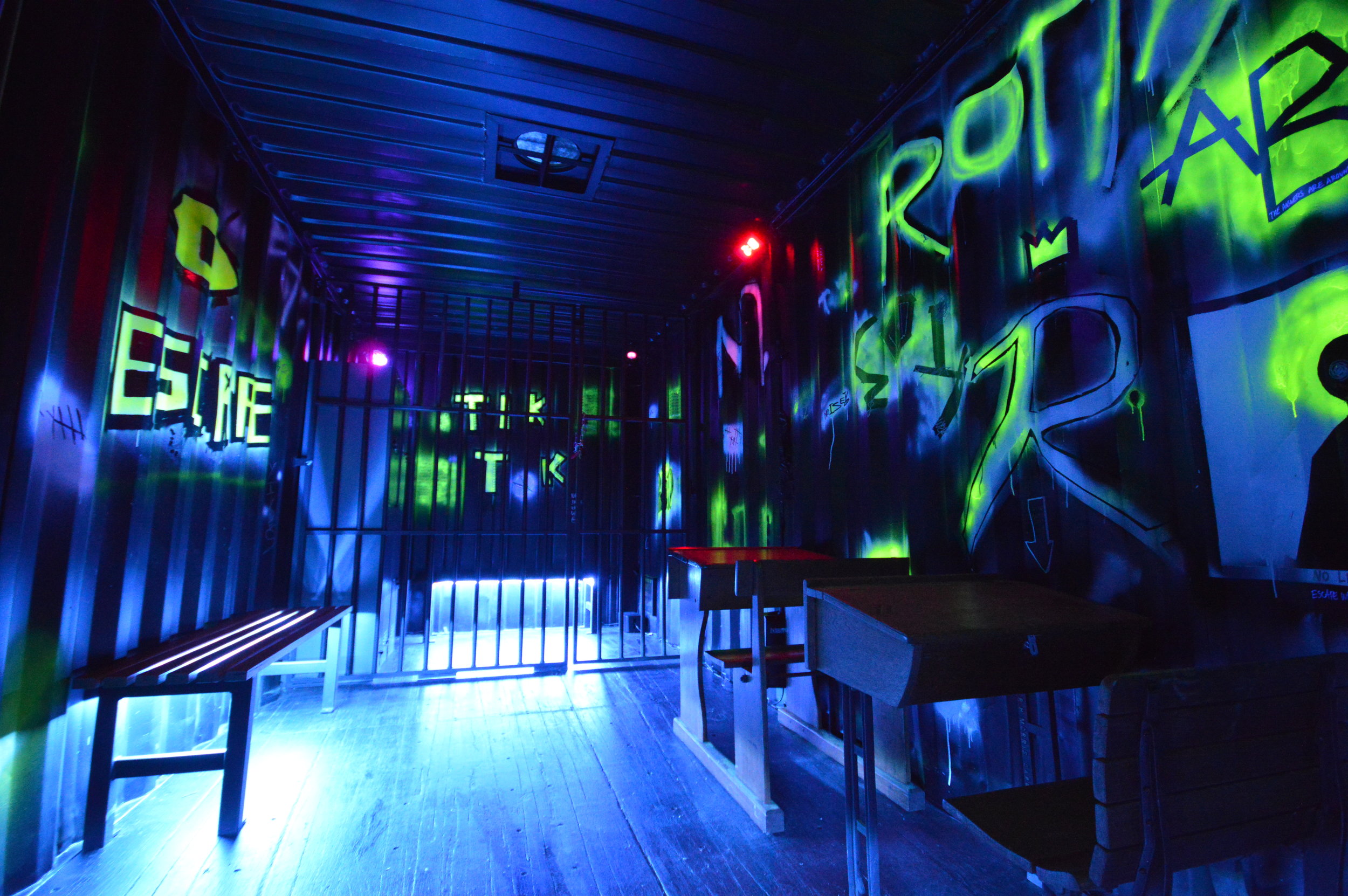 Riddle Rescues: A Thrilling Dive into the Escape Room Universe