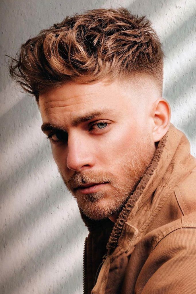 What Differentiates a Premium Haircut from the Best Man Salon in Dubai