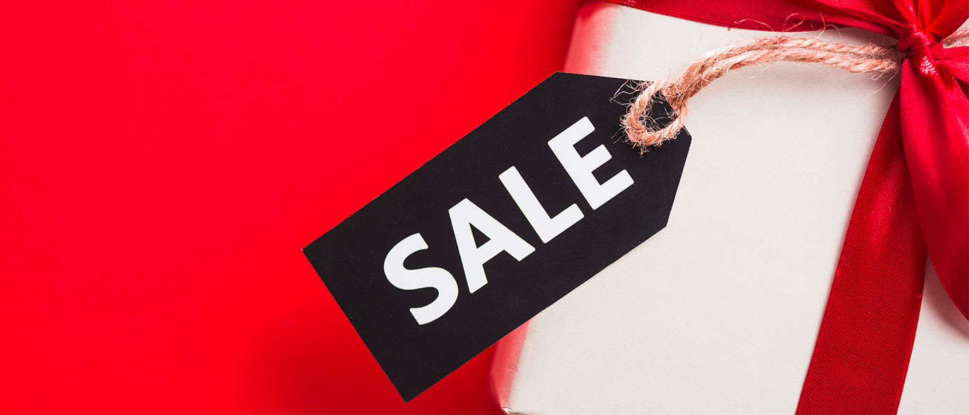 Hashtag Savings: Unlocking Financial Wellness Through Social Media