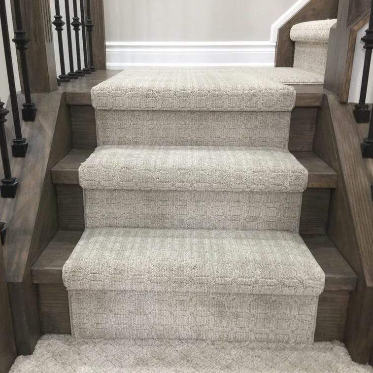 Ascend in Style: Stair Runners Elevating Dubai’s Interior Grandeur
